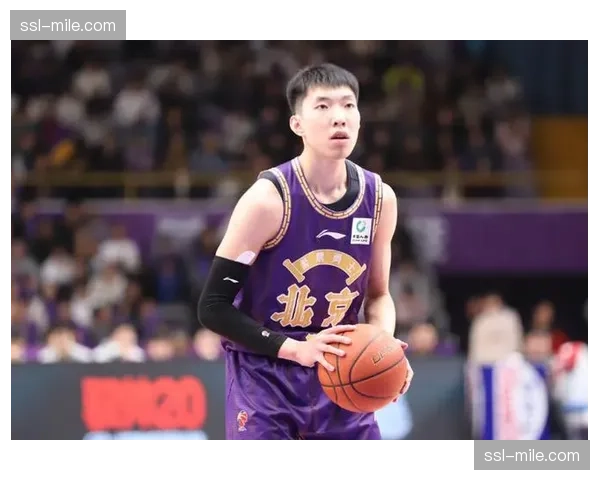 北控里勒绝杀广州战术:最后时刻边线球布置与防守阅读能力 北控里勒绝杀广州战术:最后时刻边线球布置与防守阅读能力